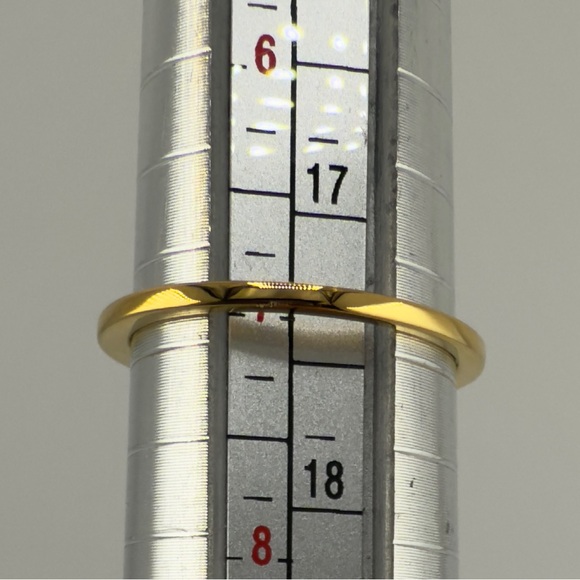 Tanzanite CZ Emerald Cut 4 Karat Solitare Ring .925 Siver Size 7 NEW - Picture 8 of 17